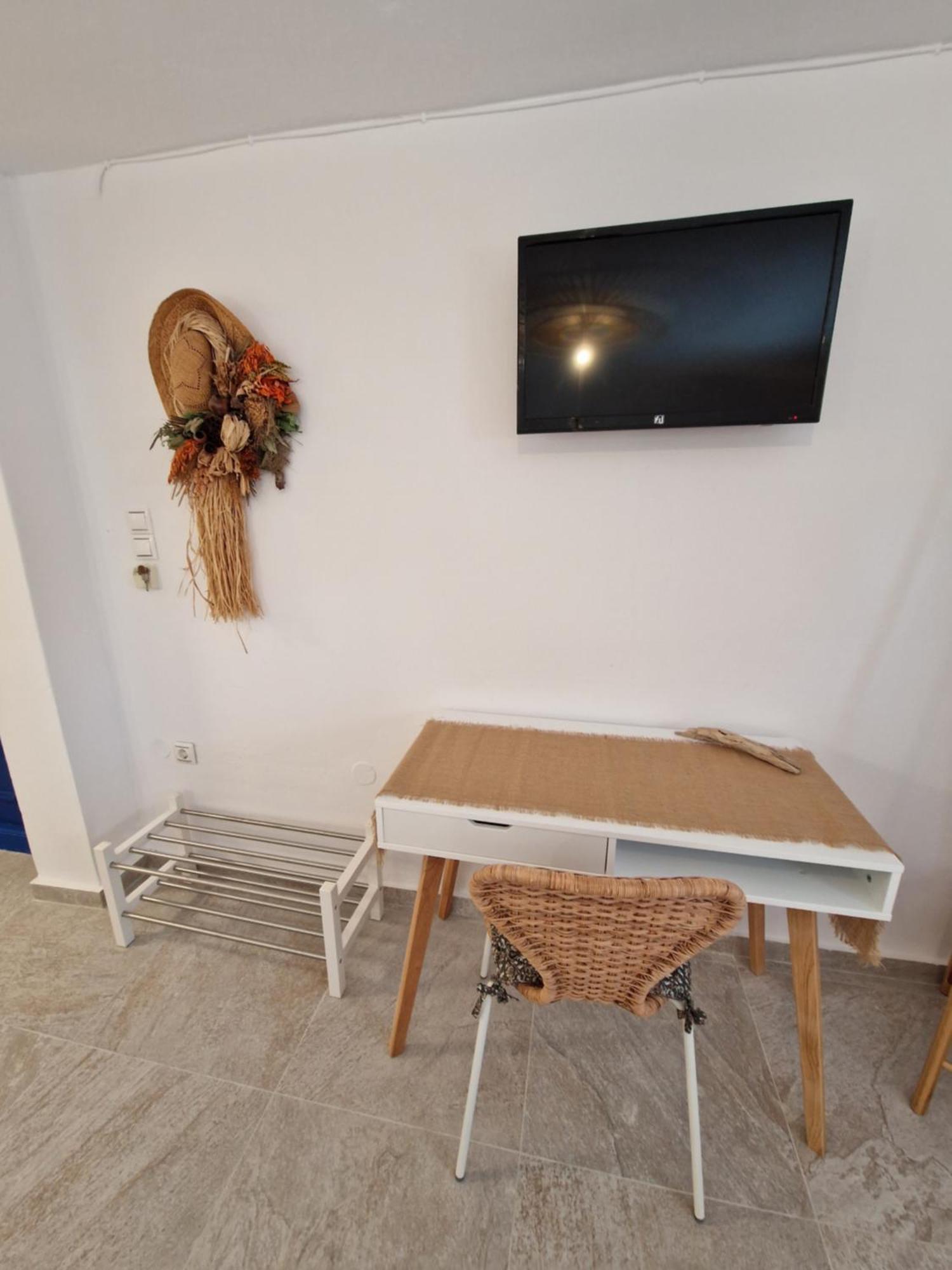 Anamnisi Studio Adamantas  Esterno foto